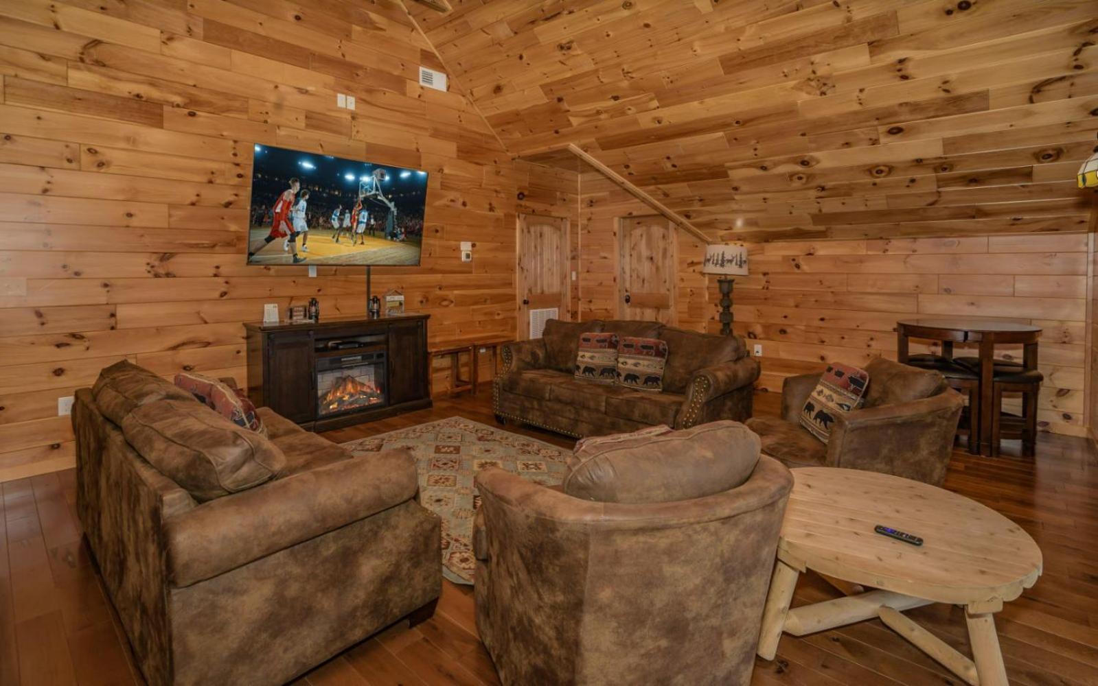 Beartastic Mountain View Lodge 蓋特林堡 外观 照片