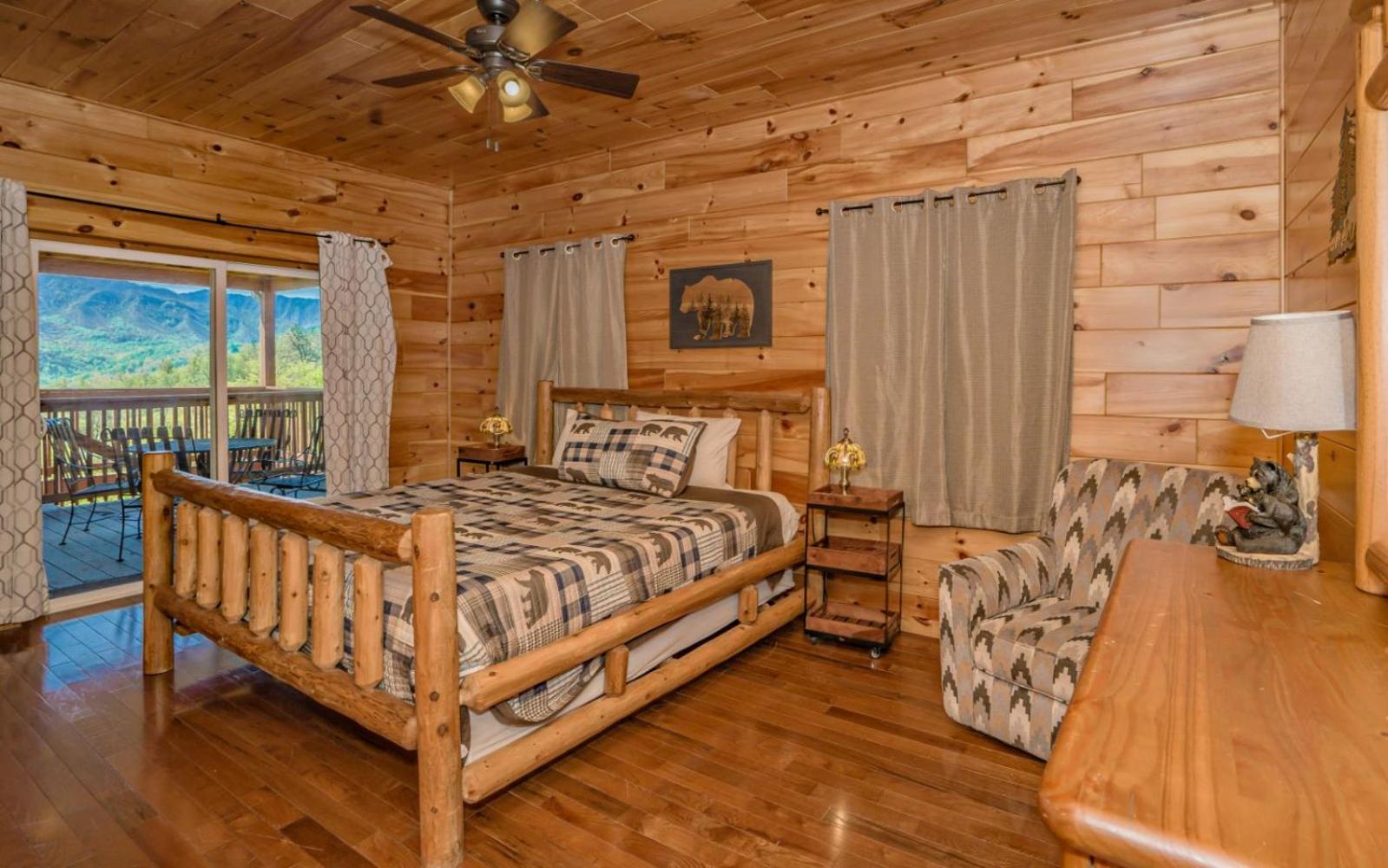 Beartastic Mountain View Lodge 蓋特林堡 外观 照片