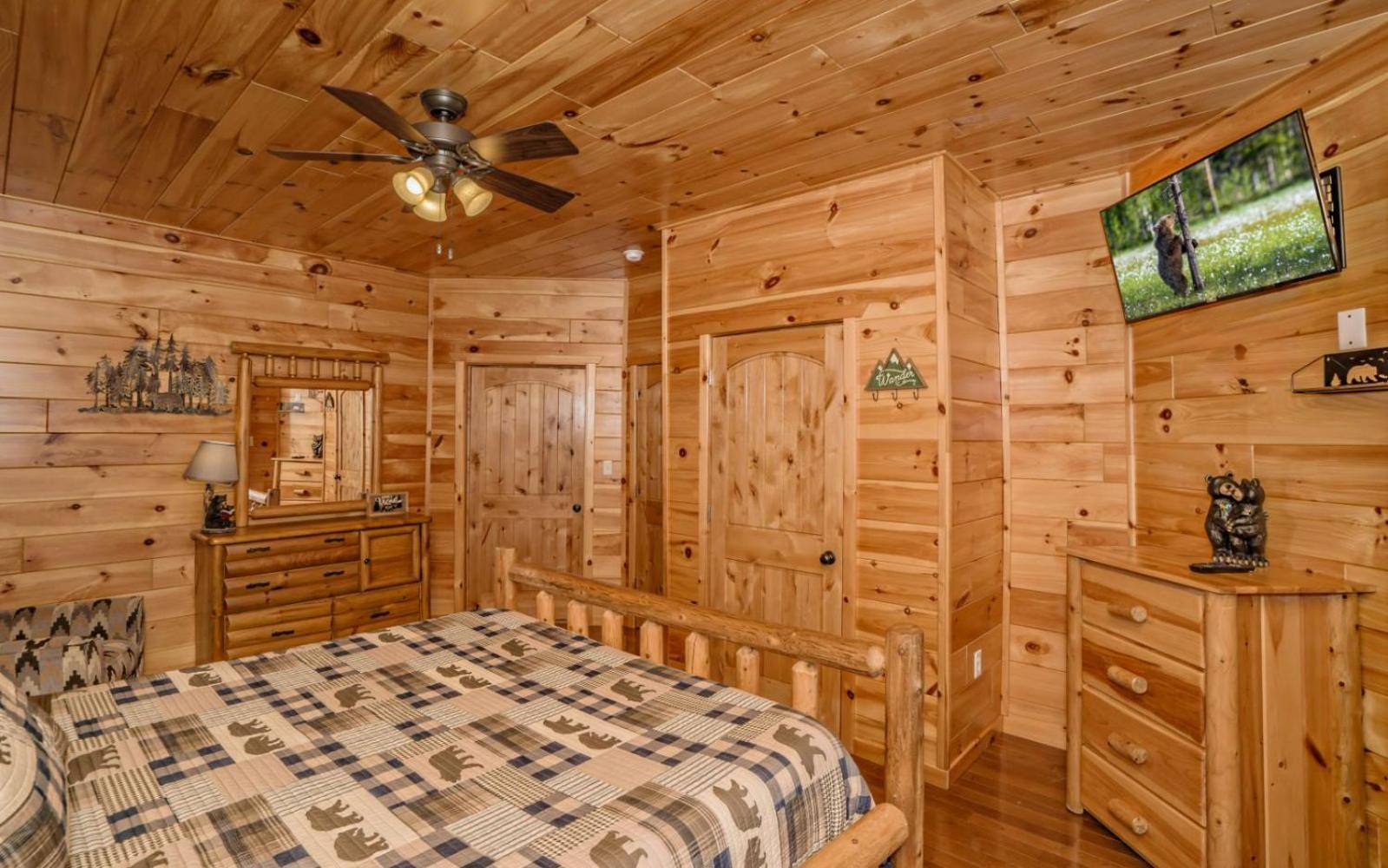 Beartastic Mountain View Lodge 蓋特林堡 外观 照片